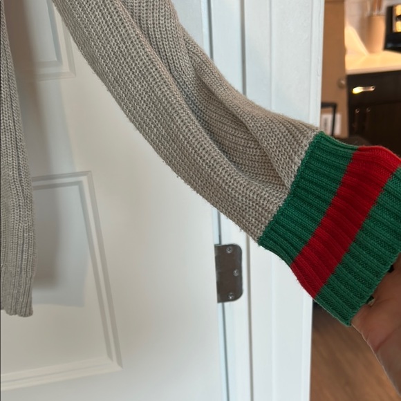 Minnie Rose Gray Sweater with Green and Red Accents XS NWOT - Picture 5 of 6